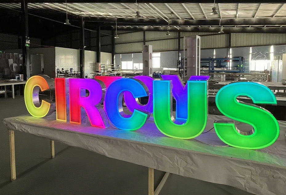 定做3D亚克力LED字母发光字50cm（每个字母）